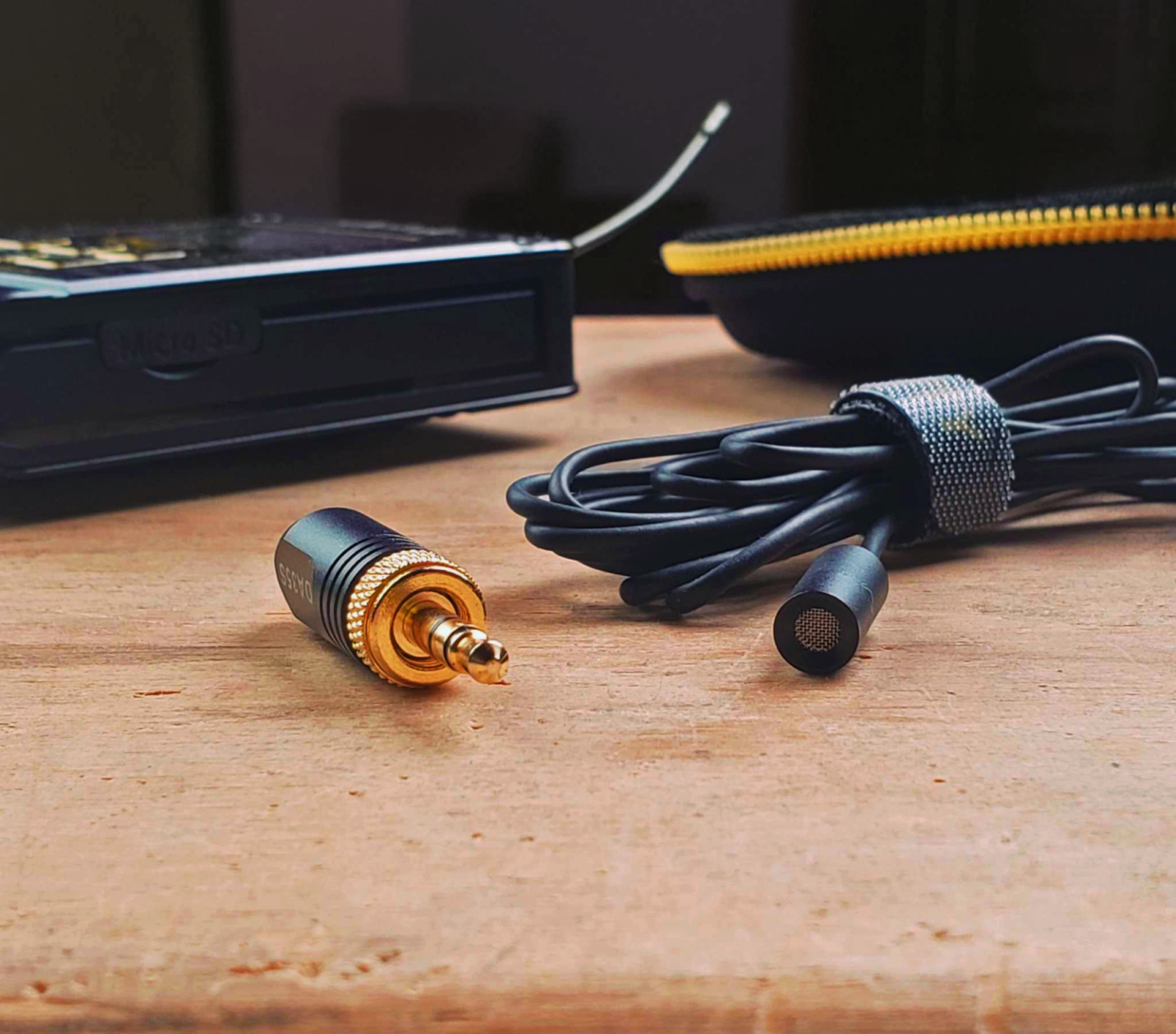 W.Lav (Microdot) Deity Microphones