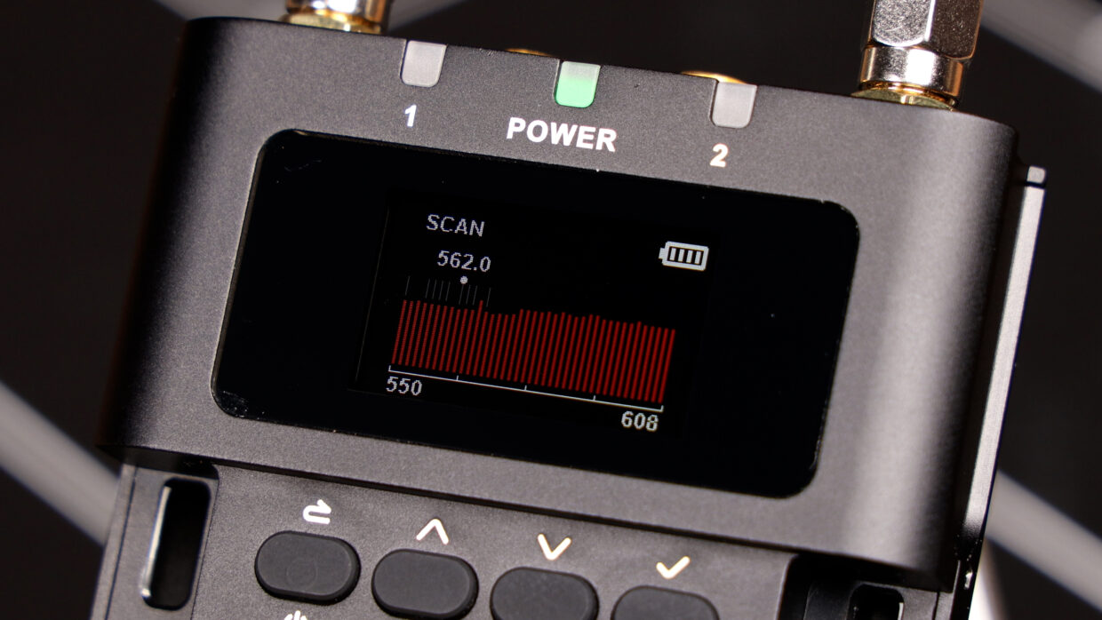 Deity THEOS UHF receiver showing bad frequencies